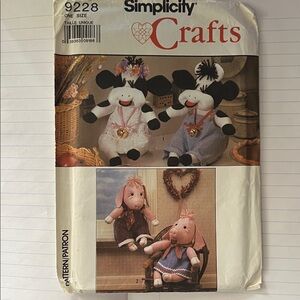 Simplicity Crafts Plush Toy Pattern 9228 - Black and Pink for Stuffed Pig & Cow